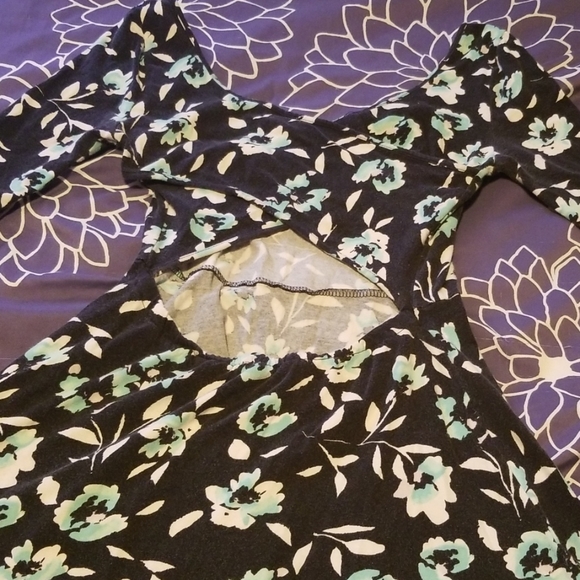 Aeropostale Floral Skater Dress - Picture 2 of 4